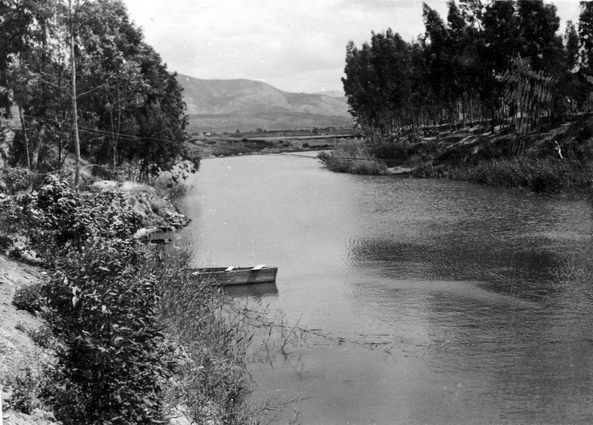 מוצא הירדן מהכנרת - סלוס רפאל