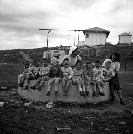 פעוטים בטיול - פרלמוטר דוד