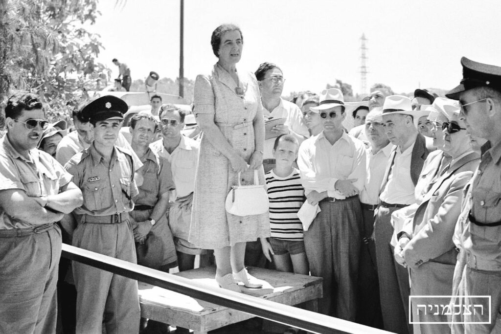 גולדה נואמת - ויסנשטין רודי (שמעון)