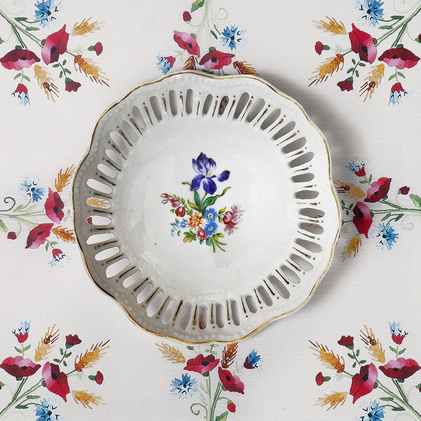 Holes #1 - אלבלינג ליאת