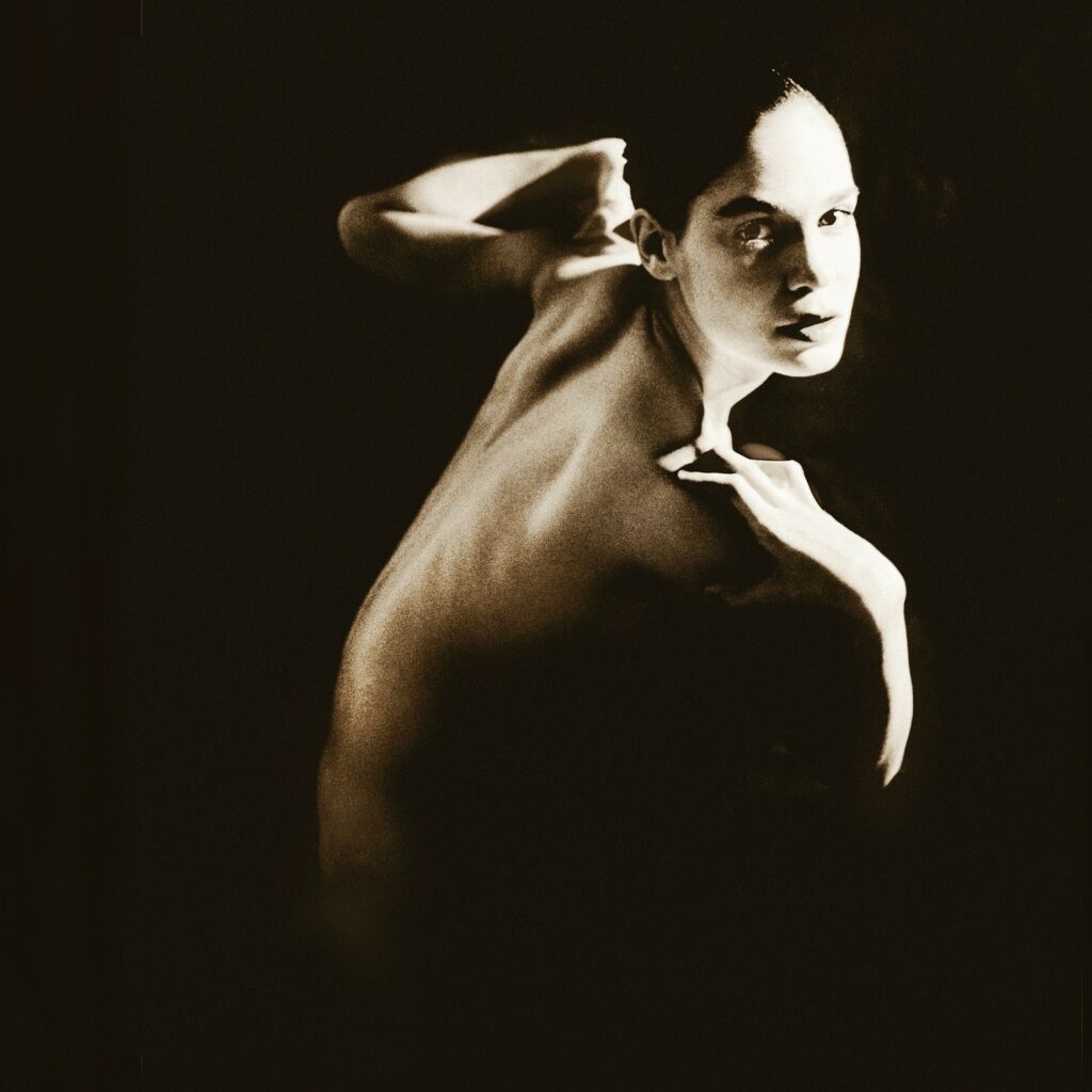 נטע גרטי, כנפיים - נשר איריס