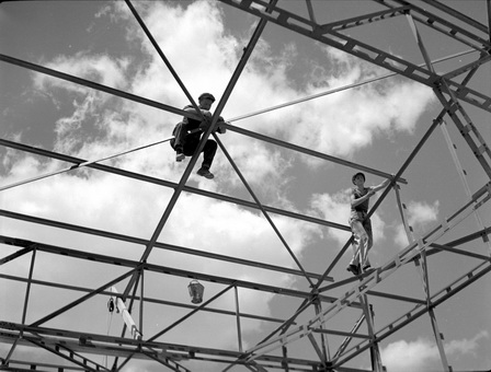 בניית האנגר למטוסים - כהן אליהו