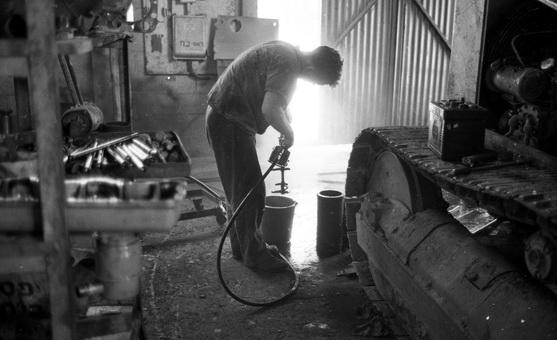 במסגריה - סקלרץ אליעזר ליאונרד