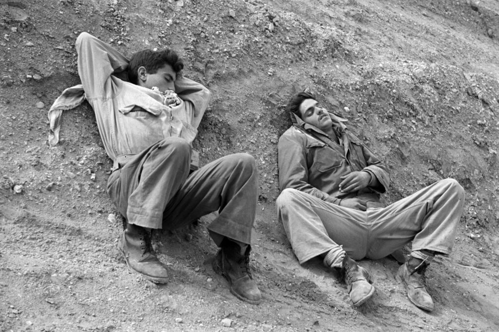 מנוחת המטיילים, טיול לאילת - אלון עזריה