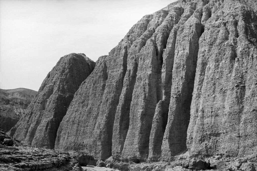 מדבר - אלון עזריה
