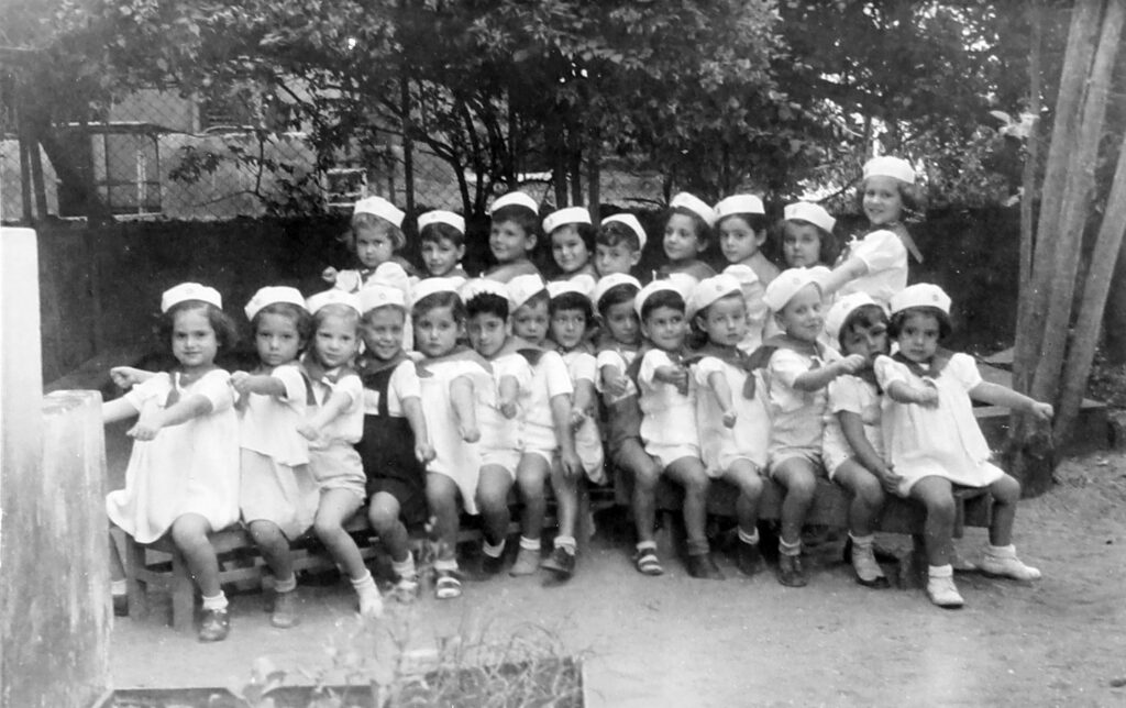 ילדי גן הילדים של אסתר דרימר - צוקרמן מנחם