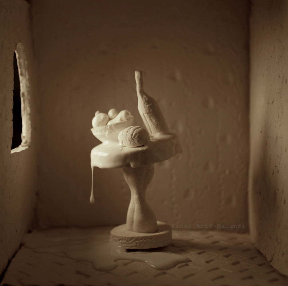 דומם בלבן - עריף-גלנטי עינת