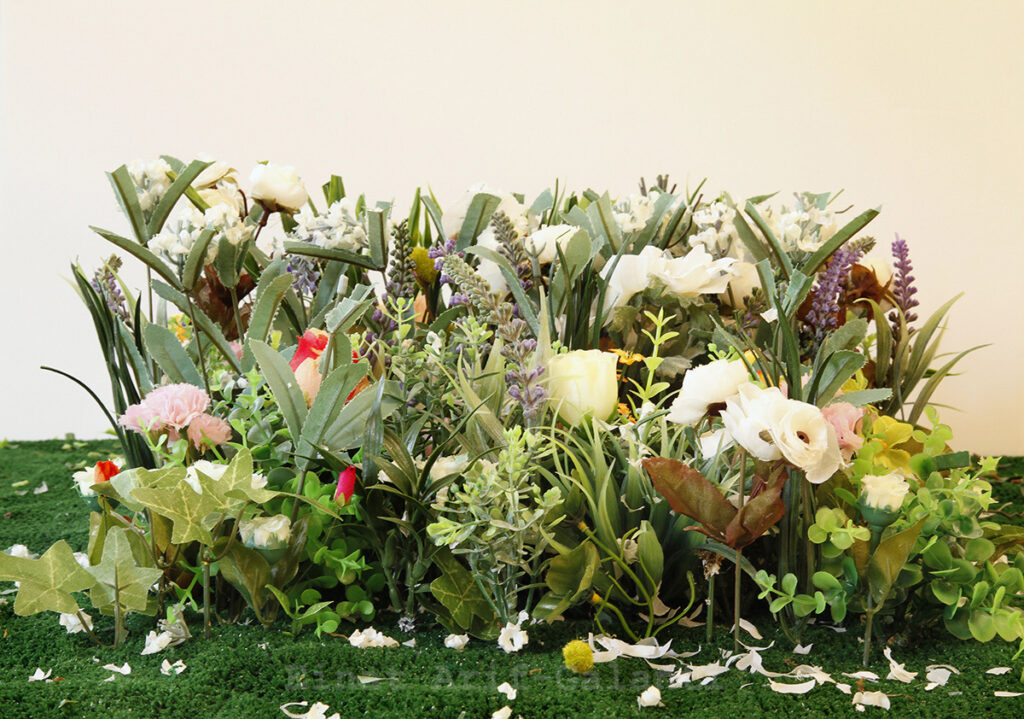 פלסטיק צומח דומם - עריף-גלנטי עינת