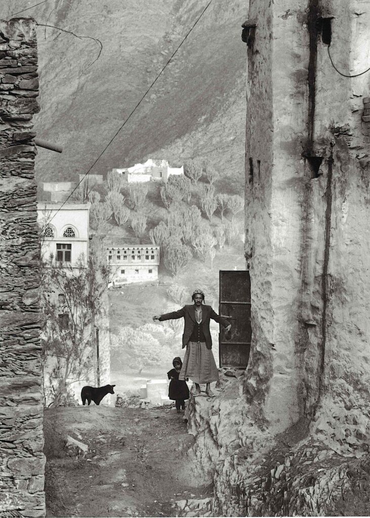 Balancing, Haidan a-Sham, Yemen - עוזרי ציון