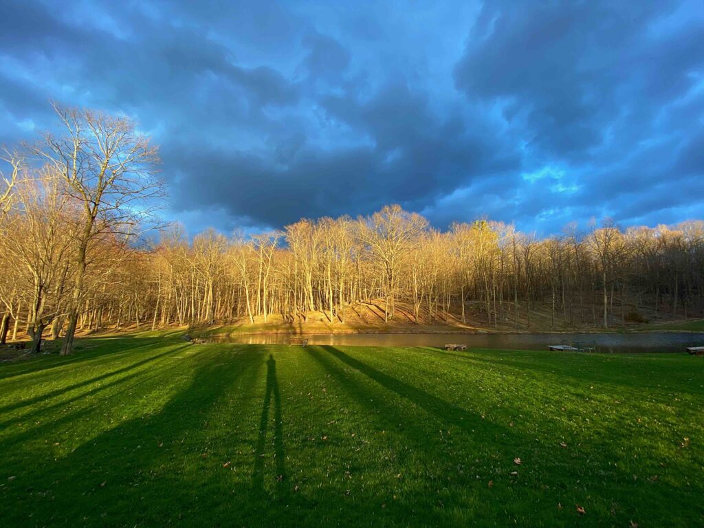 Passing storm, new York, USA - עוזרי ציון
