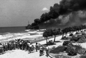 ספינת אלטלנה עולה באש, 22.6.48