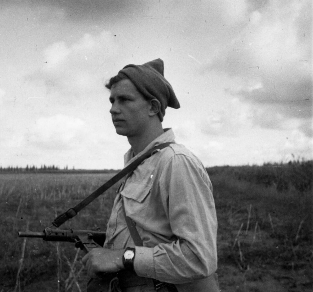 לוחמי הגח"ל בבסיס הגדוד במחנה ישראל לאחר ההפוגה השניה - פלאט גדליהו