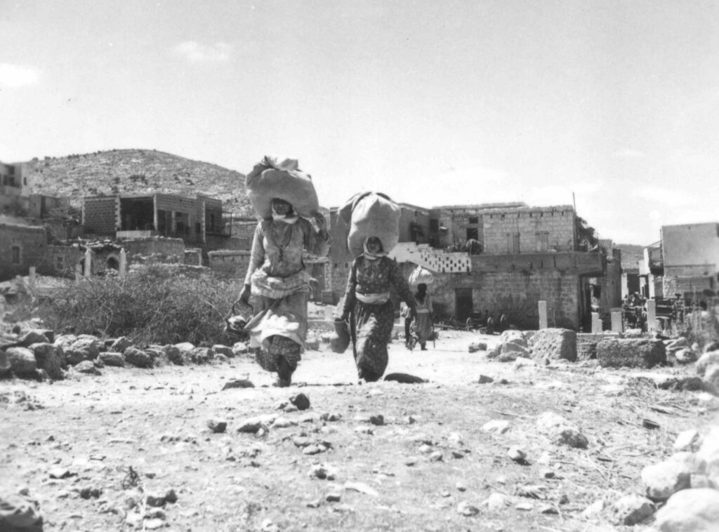 מבצע דני- כיבוש רמלה, פליטים ערבים עם מטלטליהם - כרמי בוריס