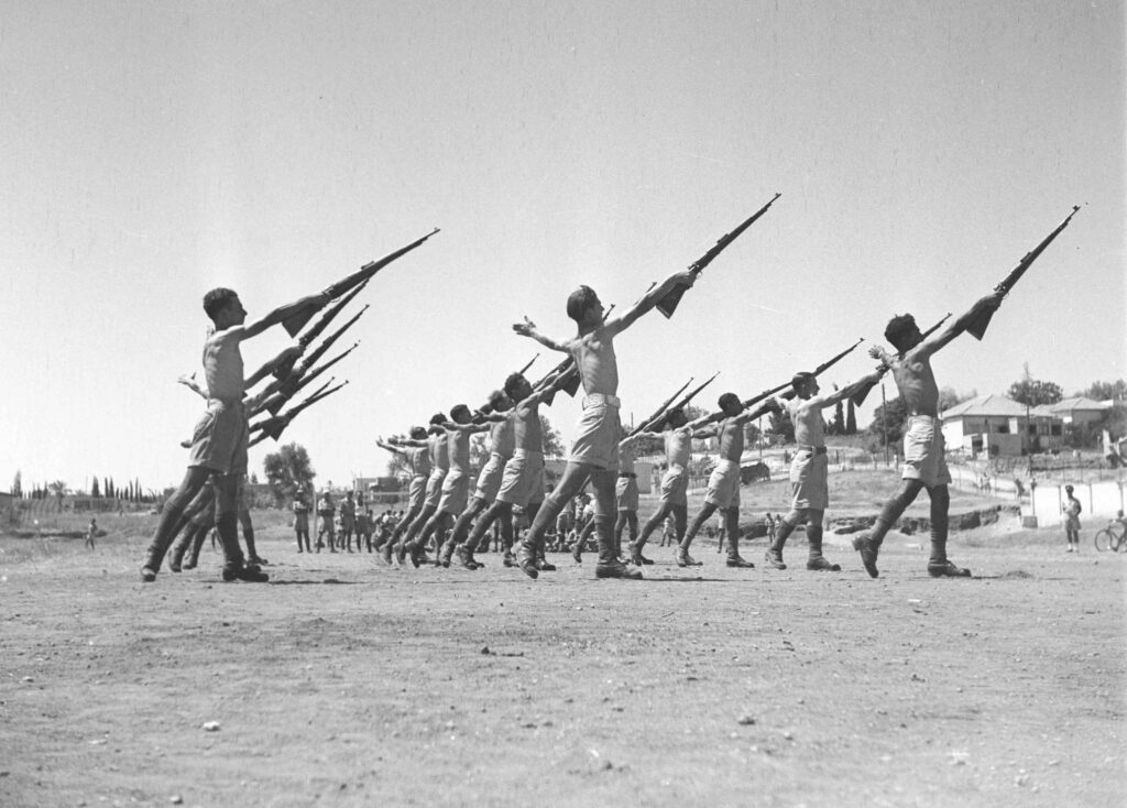 חטיבת גבעתי, תרגילי ספורט ומצעדים - כרמי בוריס