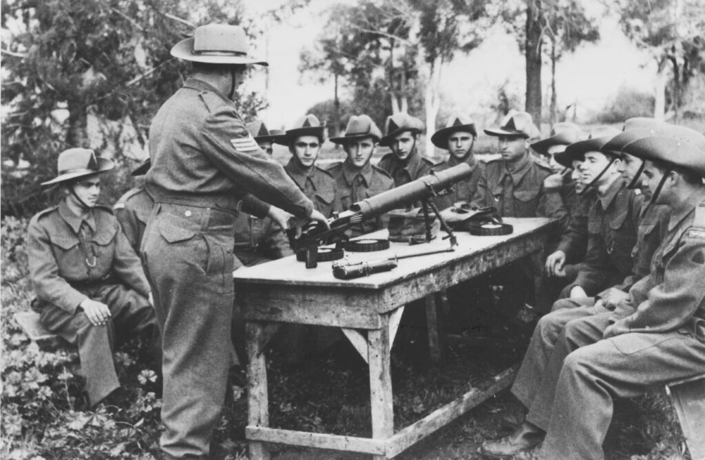 ללא כותרת - שפירא אנטול