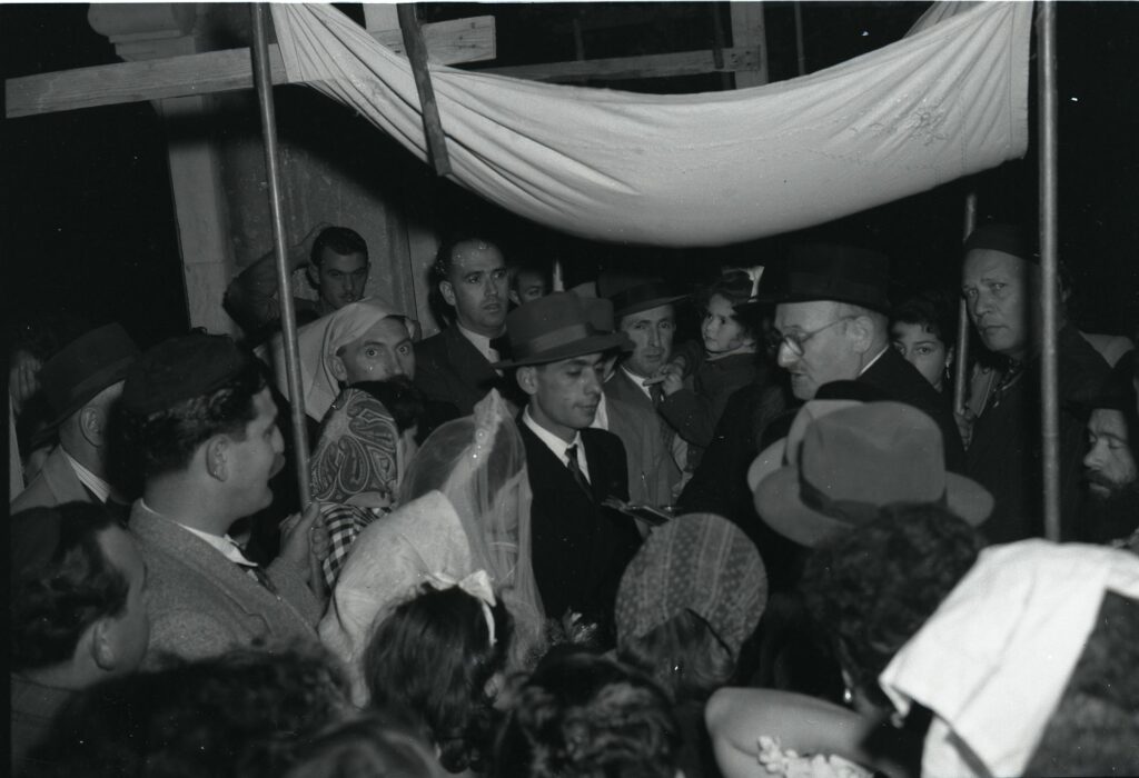 חתונה מעורבת ראשונה בארץ - רותנברג בנו