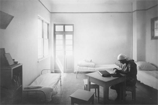 נהלל- חדר בבית הספר החקלאי - שווייג שמואל יוסף