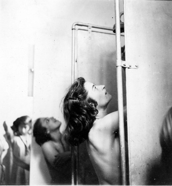 בכפר הנוער שפיה - שוורץ טרודי