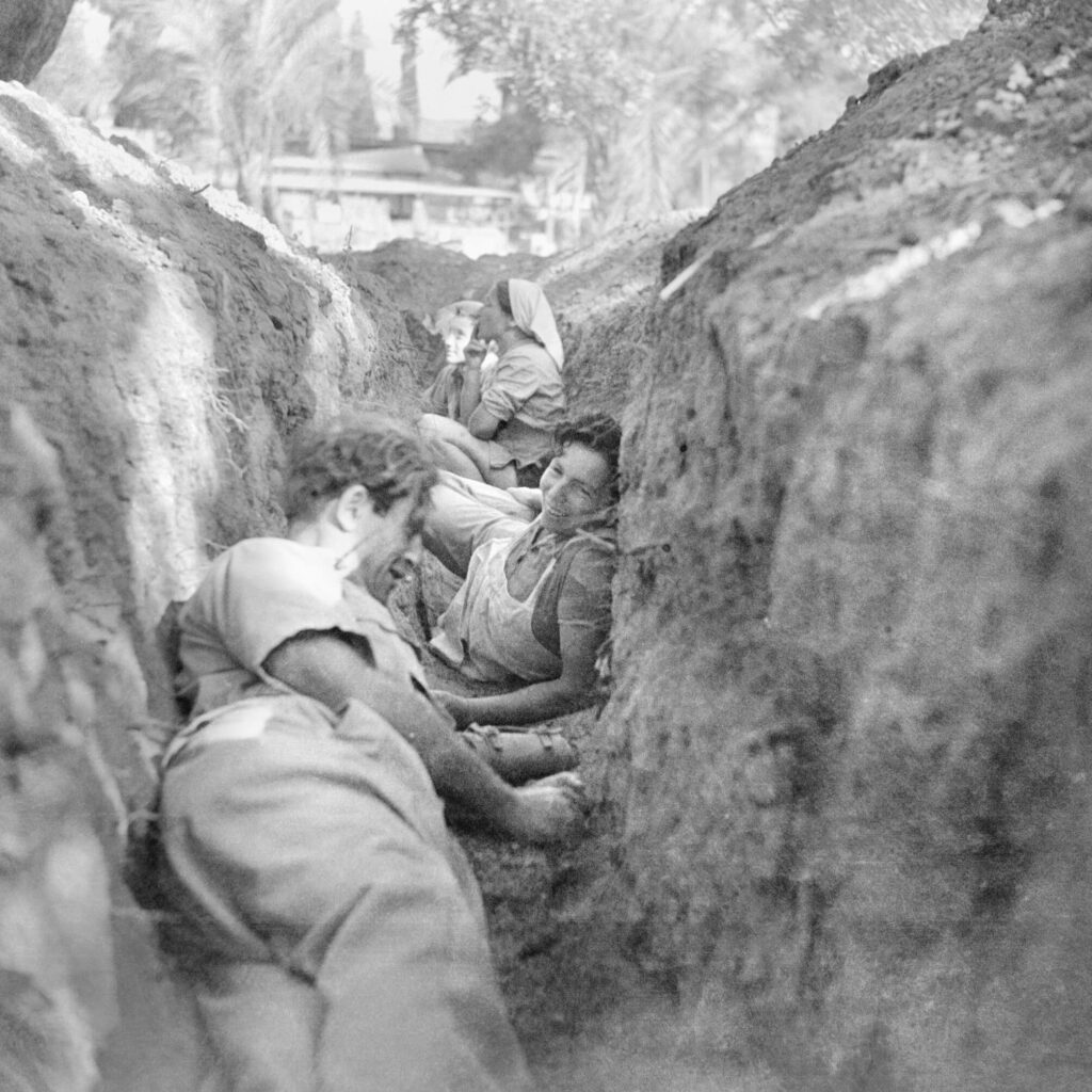 חברי דגניה ב' בחפירות - גולדמן פאול