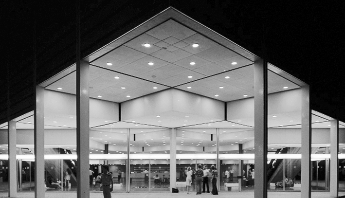 אולם הקונצרטים בית רוטשילד חיפה - גרוס משה