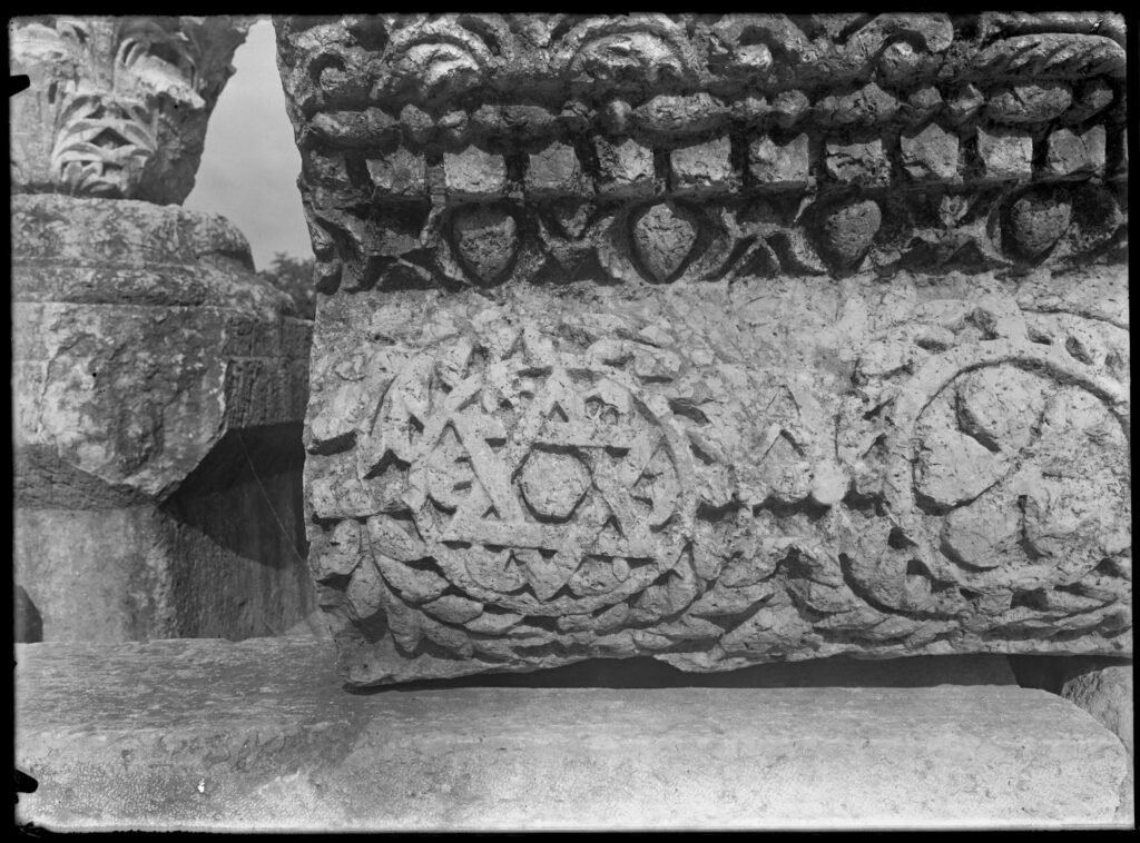 כפר נחום מגן דוד - קריסטלר ולטר