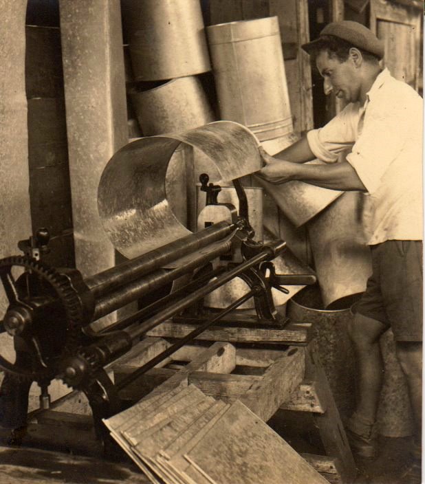 גלגול פח לחביות - קריסטל פנחס