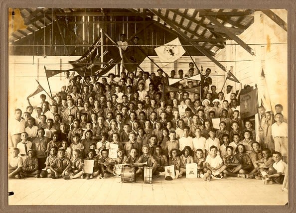 הסתדרות צופים עובדים - קפלנסקי משה ופייבל - פוטו פלסטיקה