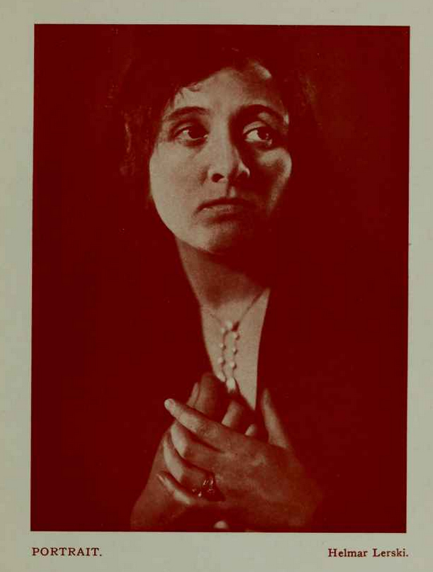 דיוקן שחקנית תאטרון במילווקי - לרסקי הלמר