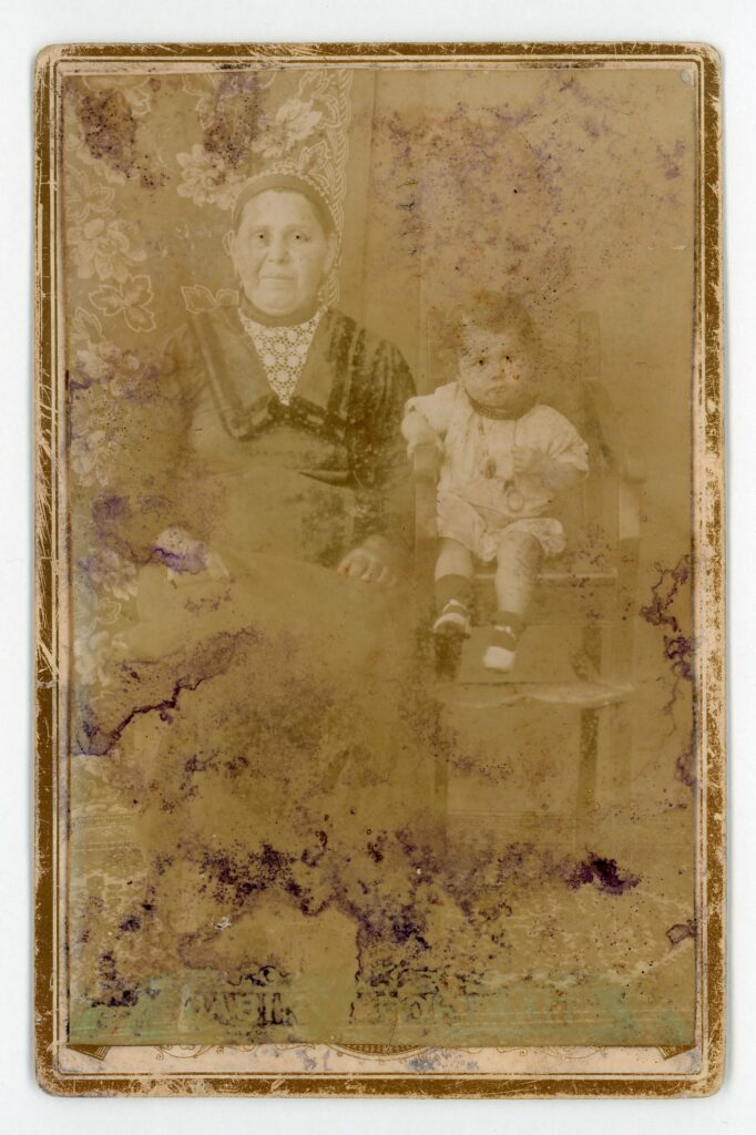 אישה וילד, צילום סטודיו - כהן סלים אליהו