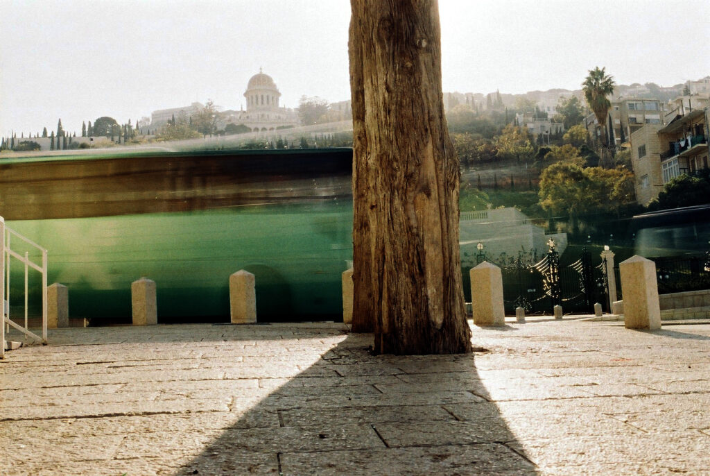 שתי שניות - רז גיא