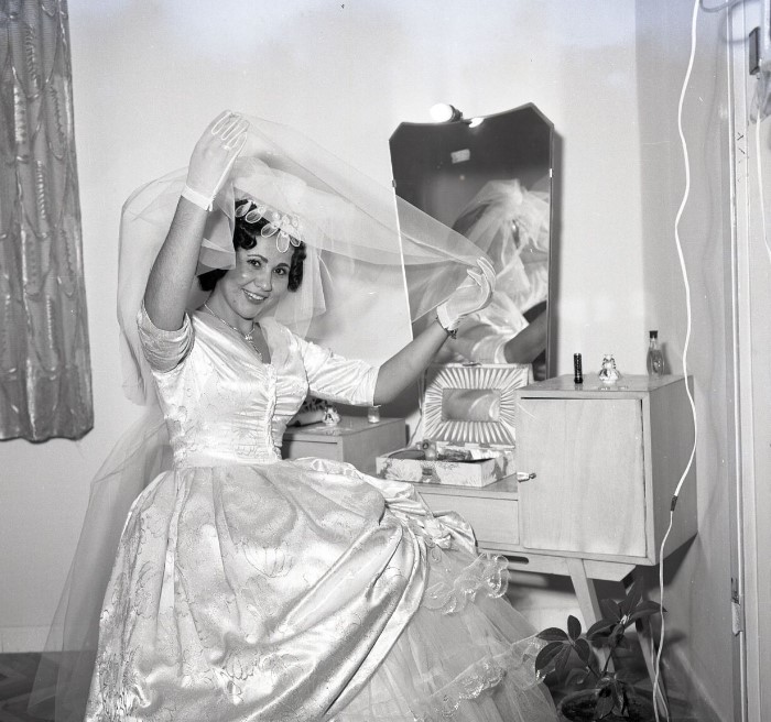 כלה במרחב ביתי - כהן מיכאל